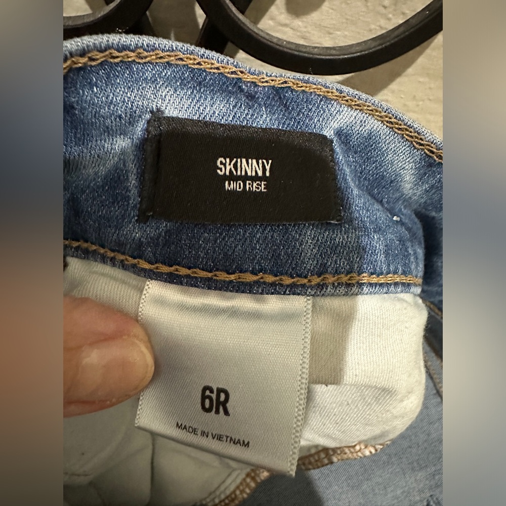 Express Skinny Mid Rise Distressed Jeans - Picture 3 of 4